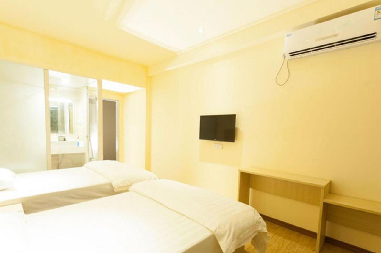 尼莫的家nemo'S Home Motel Koror Zewnętrze zdjęcie